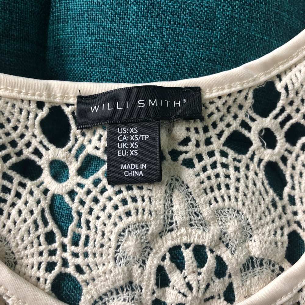 🌺3 for $25🌺Willi Smith - Size XS Beige Lace Tank - Picture 3 of 5